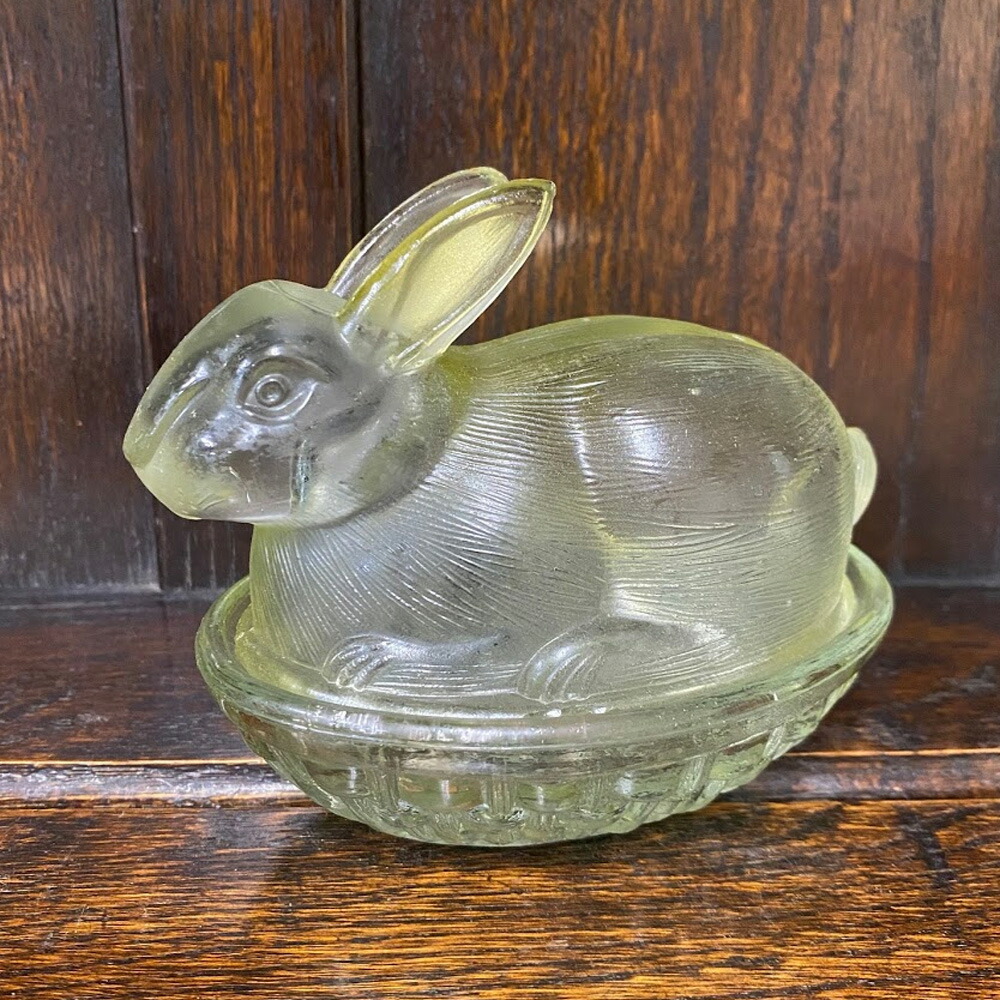 楽天市場】アンティーク ガラス 小物入れ うさぎ Mosser Glass