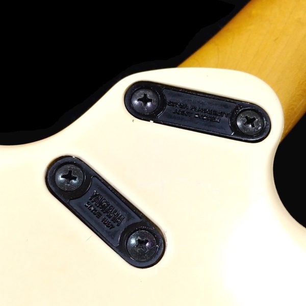 YAMAHAST500のネックに フェルナンデスなボディのカスタムストラト