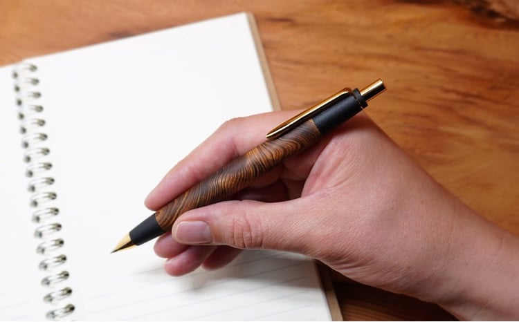 天然屋久杉【光明瘤】無垢シャープペンシル（0.5mm）1本〈 文房具