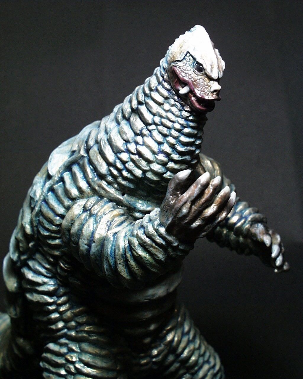 レッドキング（初代）をつくる(ビリケン商会） : 模型好きの御本尊たち