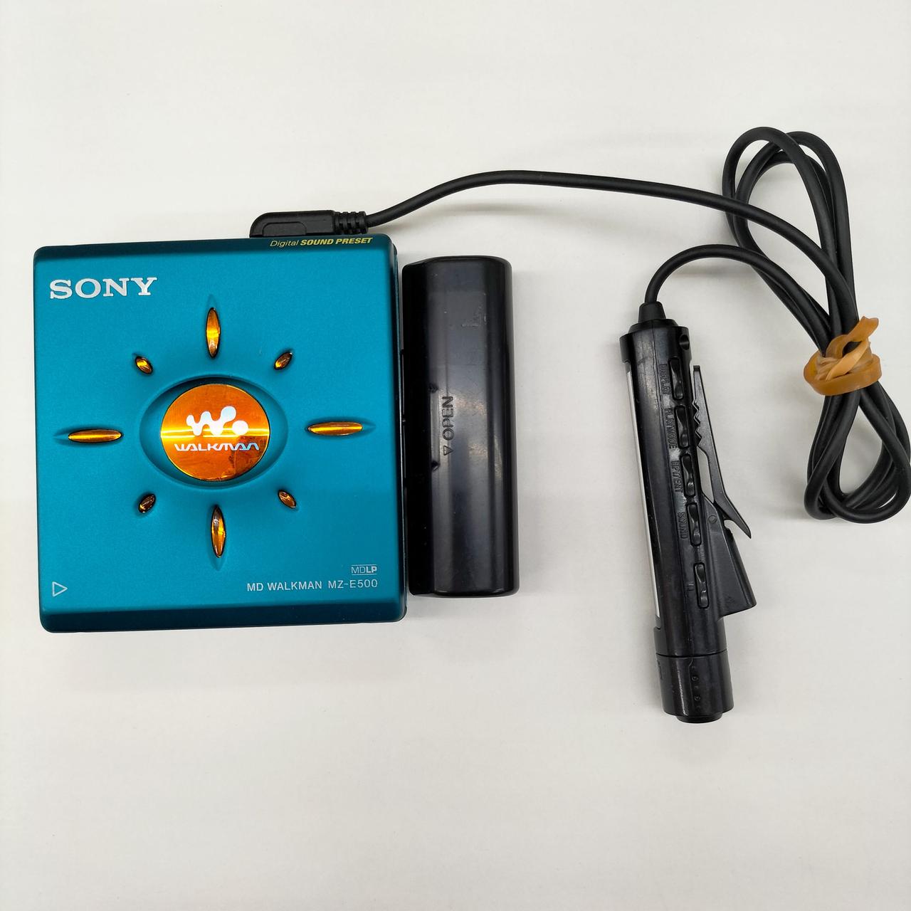 ○SONY MD WALKMAN MZ-E520 青 動作品 【Y．T 様専用】 ソニー MD