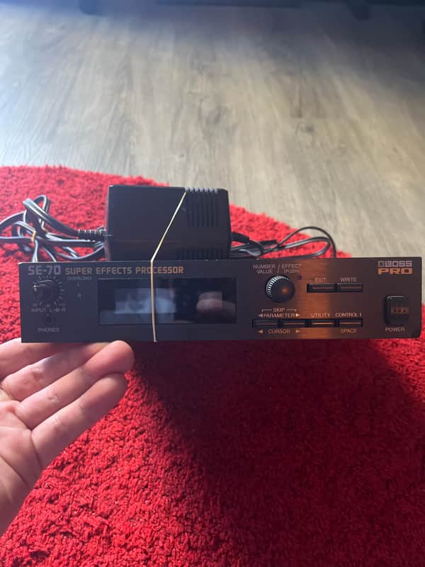 Boss SE-70 Super Effects Processor | Reverb Canada