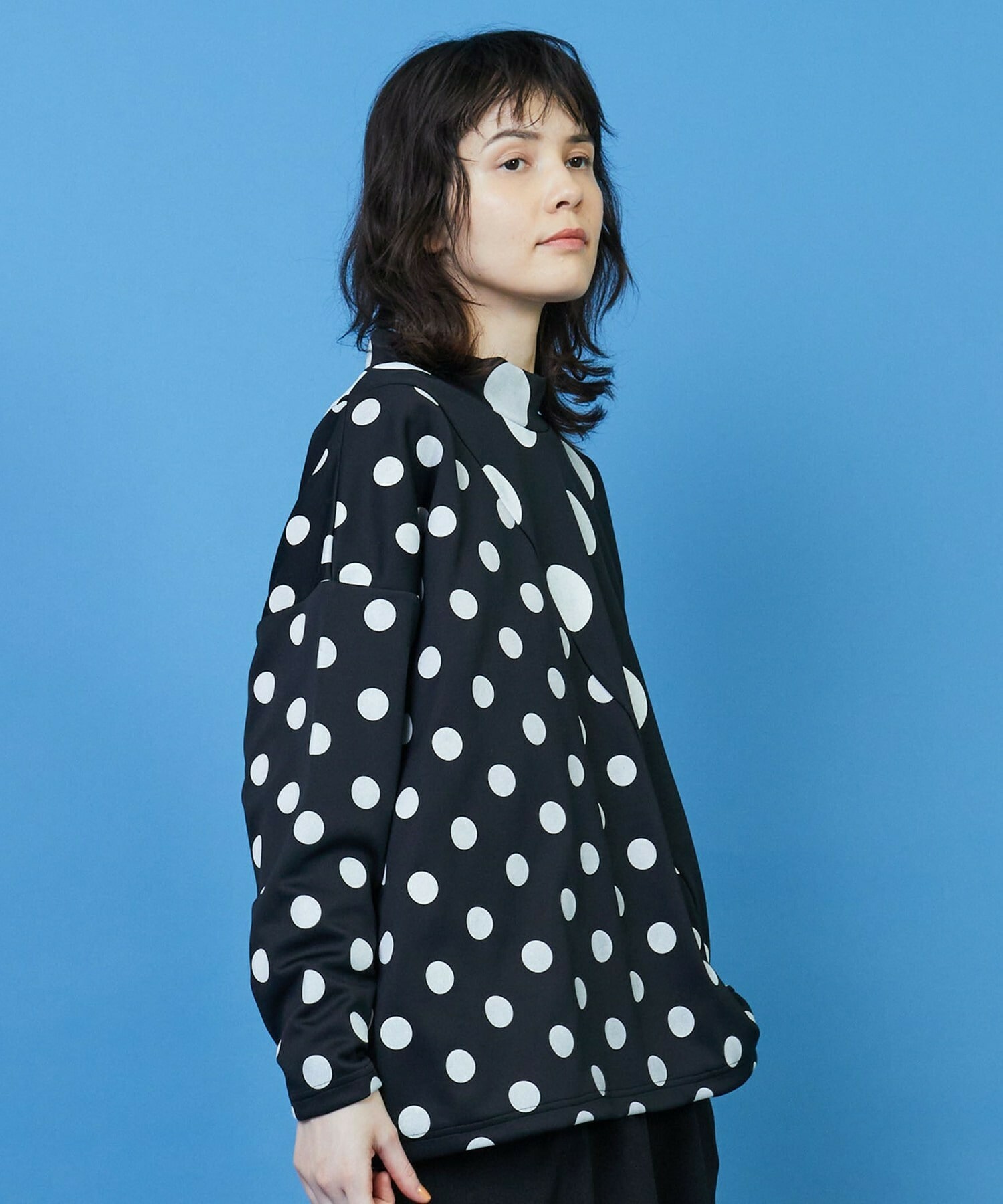 スイッチドット カットソー｜BIGI online store - ビギ オンラインストア