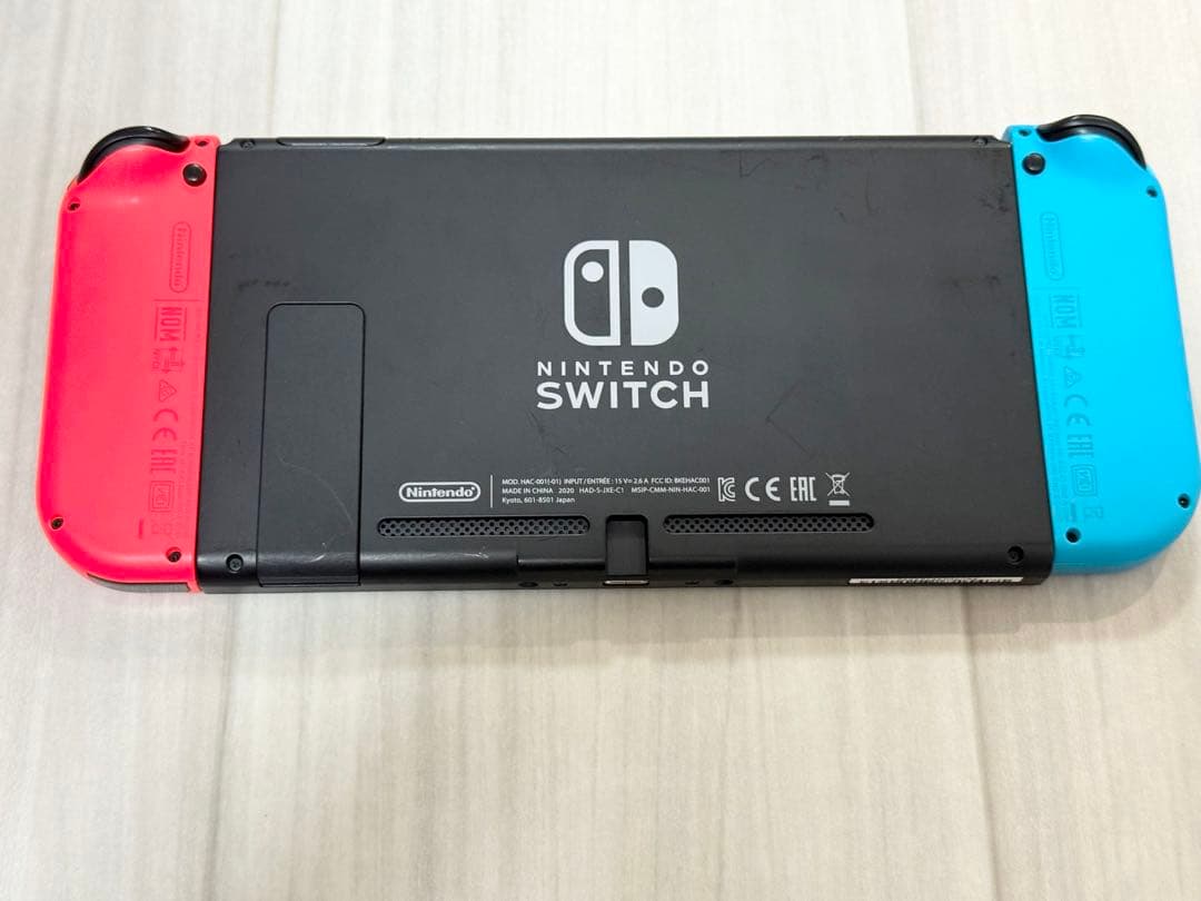 【初期化＆動作確認済み】Switch本体ネオンブルー/レッド＋オマケ