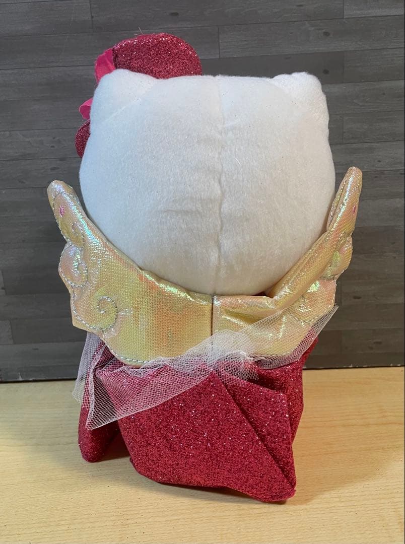 テ押箱　キティ まとめ売りウェディングぬいぐるみセットいちごモチーフぬいぐるみ