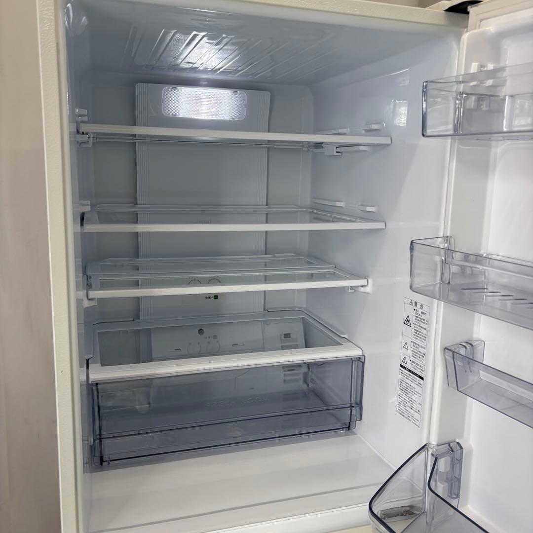 744⭕️冷蔵庫　AQUA　大型　300-400ℓ　設置無料　右開き　安い　綺麗