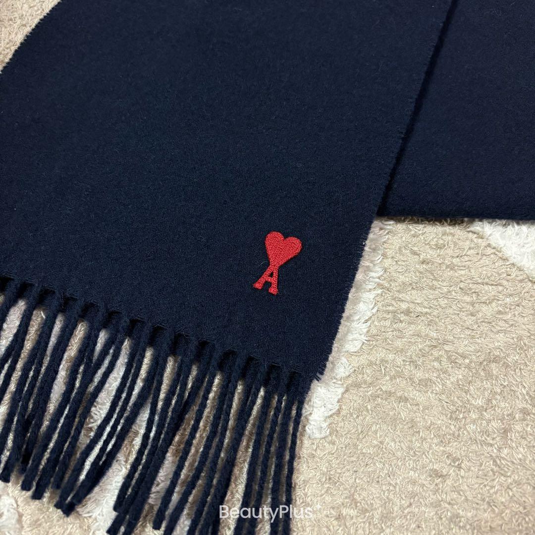 ベストセラー 商品ファッション - ami paris ネイビー マフラー ハート刺繍