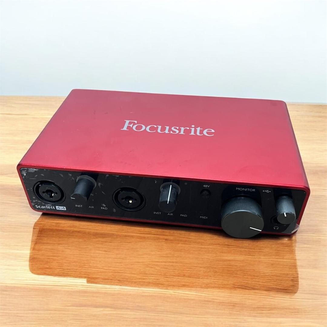 Focusriteフォーカスライト Scarlett 2i2 3rd Gen FOCUSRITE ( フォーカスライト ) Scarlett 2i2 G2 オーディオ
