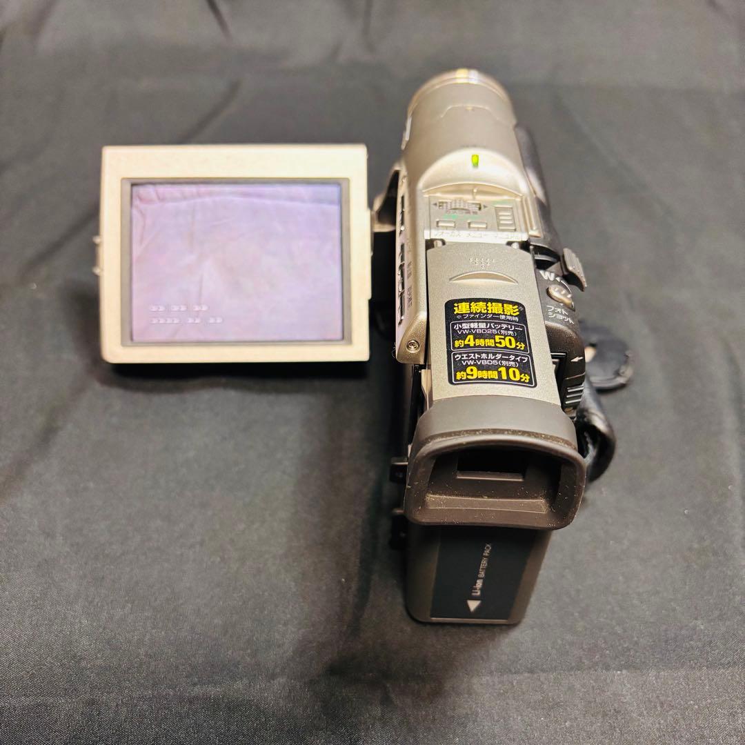 美品 箱付き パナソニック デジタル ビデオカメラ NV-DS9