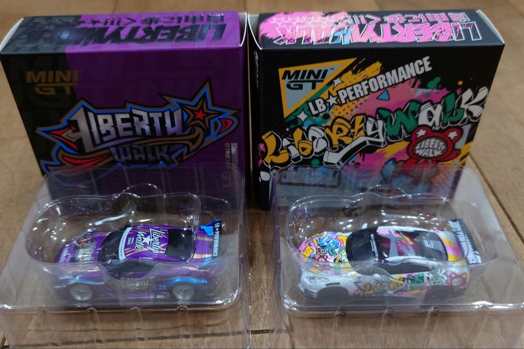 MINI GT リバティウォーク　限定ミニカー