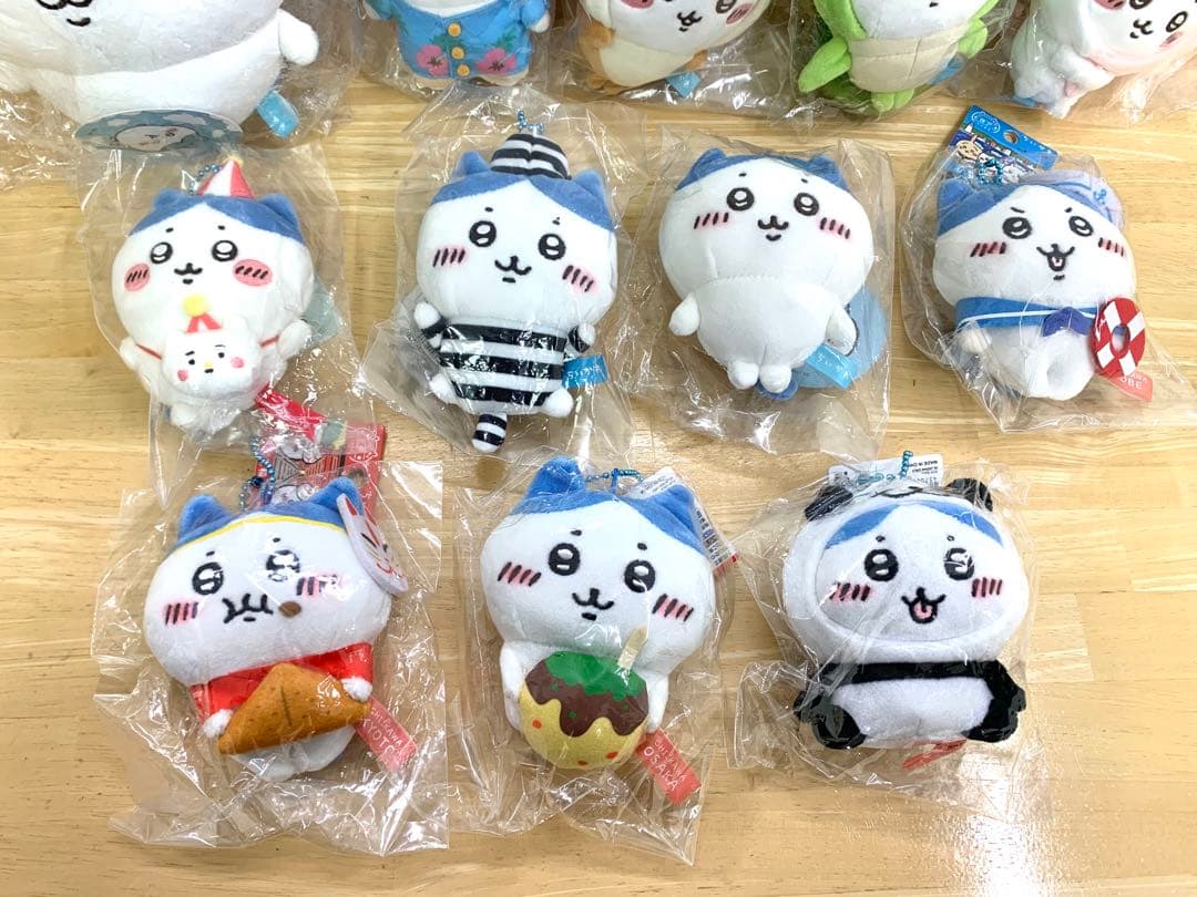 ご当地ちいかわ　ハチワレ×12点