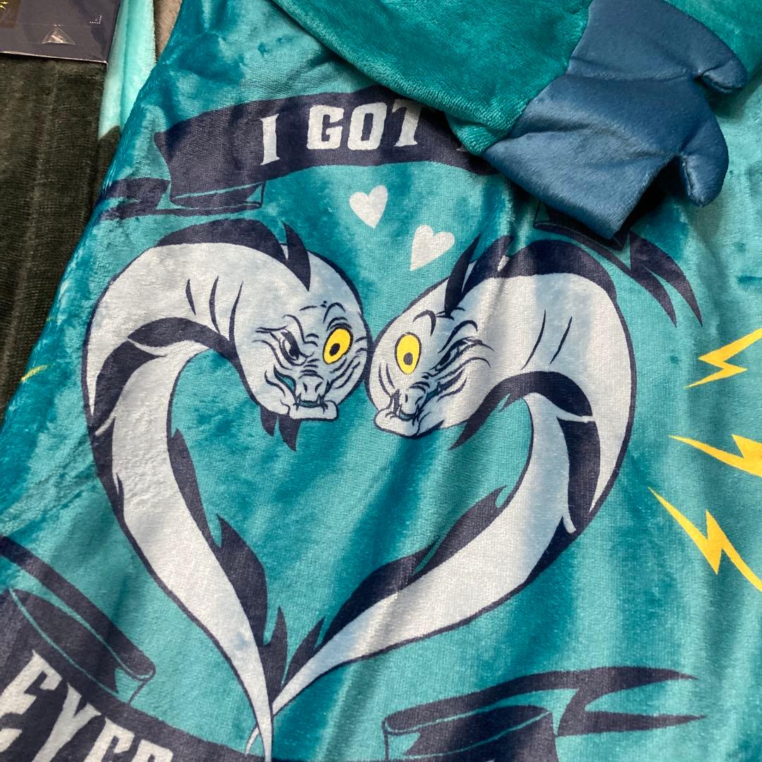 ディズニー　ヴィランズ　アースラ　ジェットサム　フロットサム　ブランケット