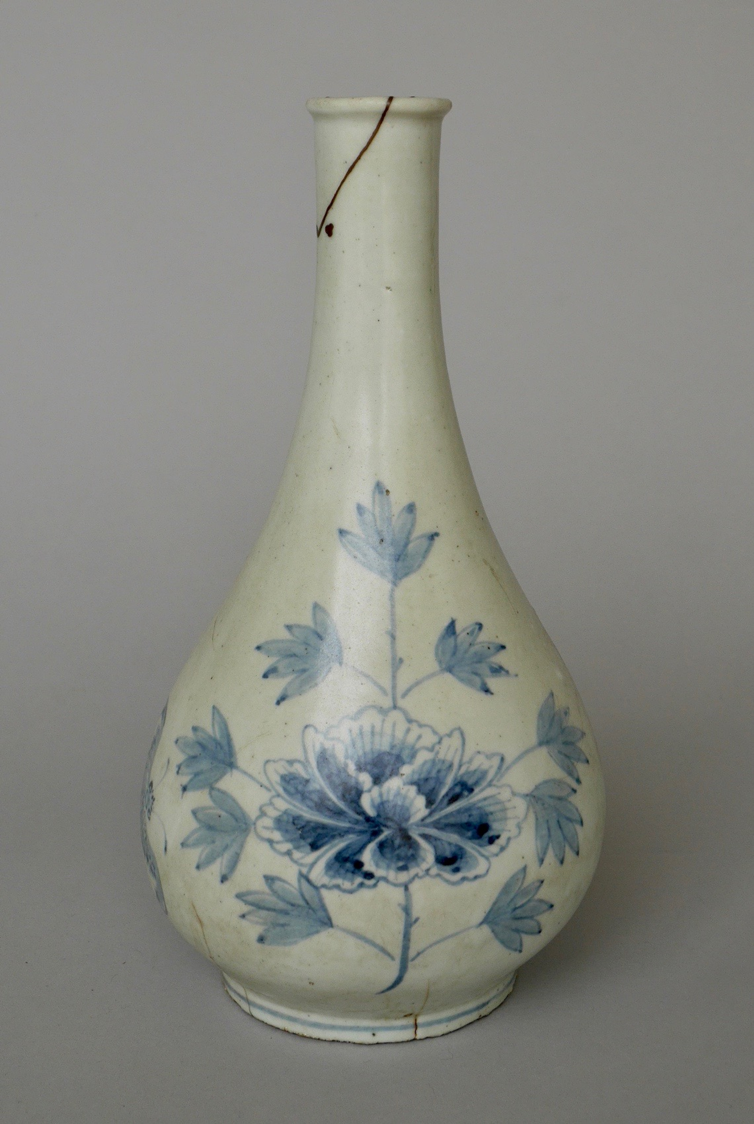 中国美術 中国陶磁器 青華染付 元染付明朝染付 雲龍に牡丹図 酒会壺 大