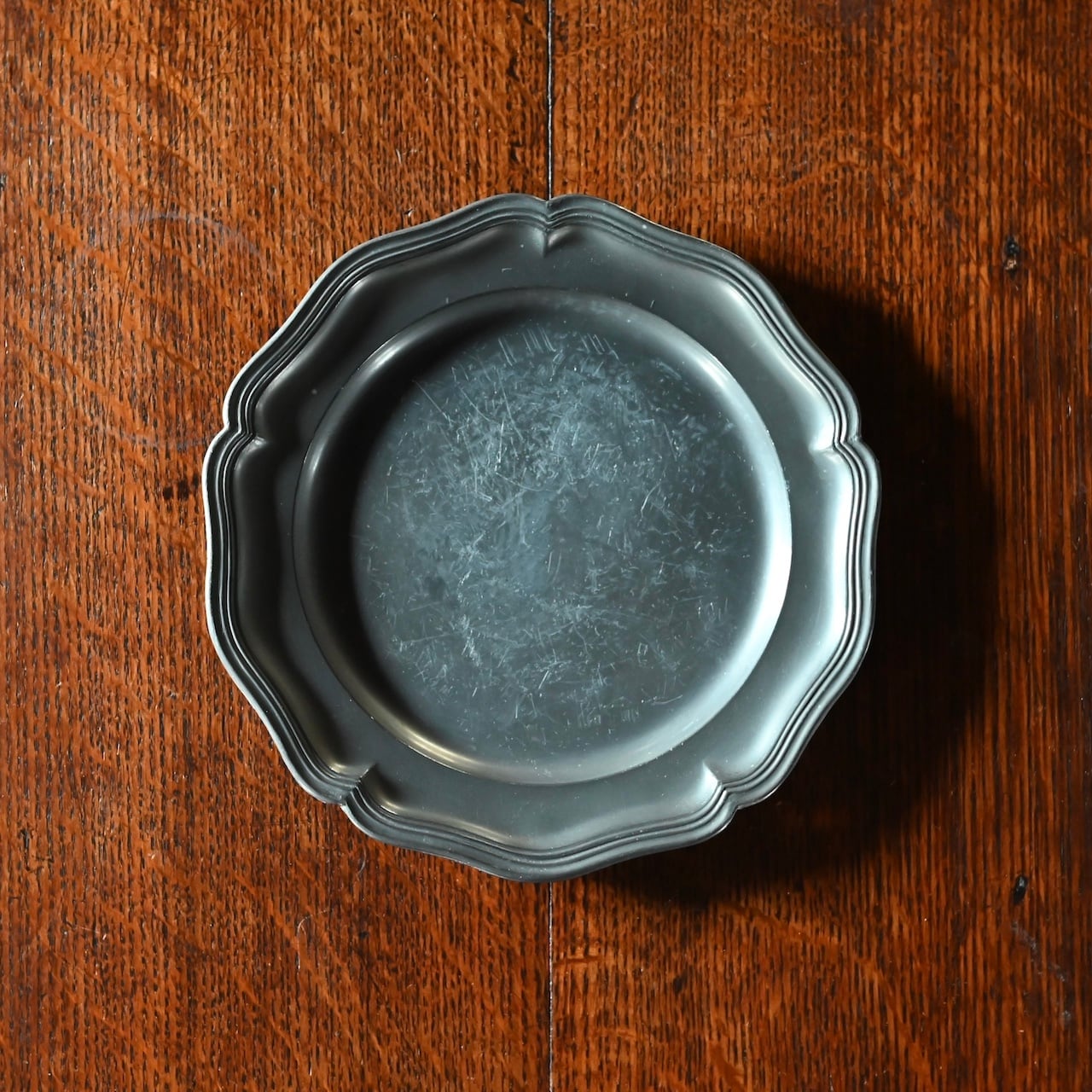 Pewter Plate / ピューター プレート【B】〈 お皿・エタン・収納・店舗