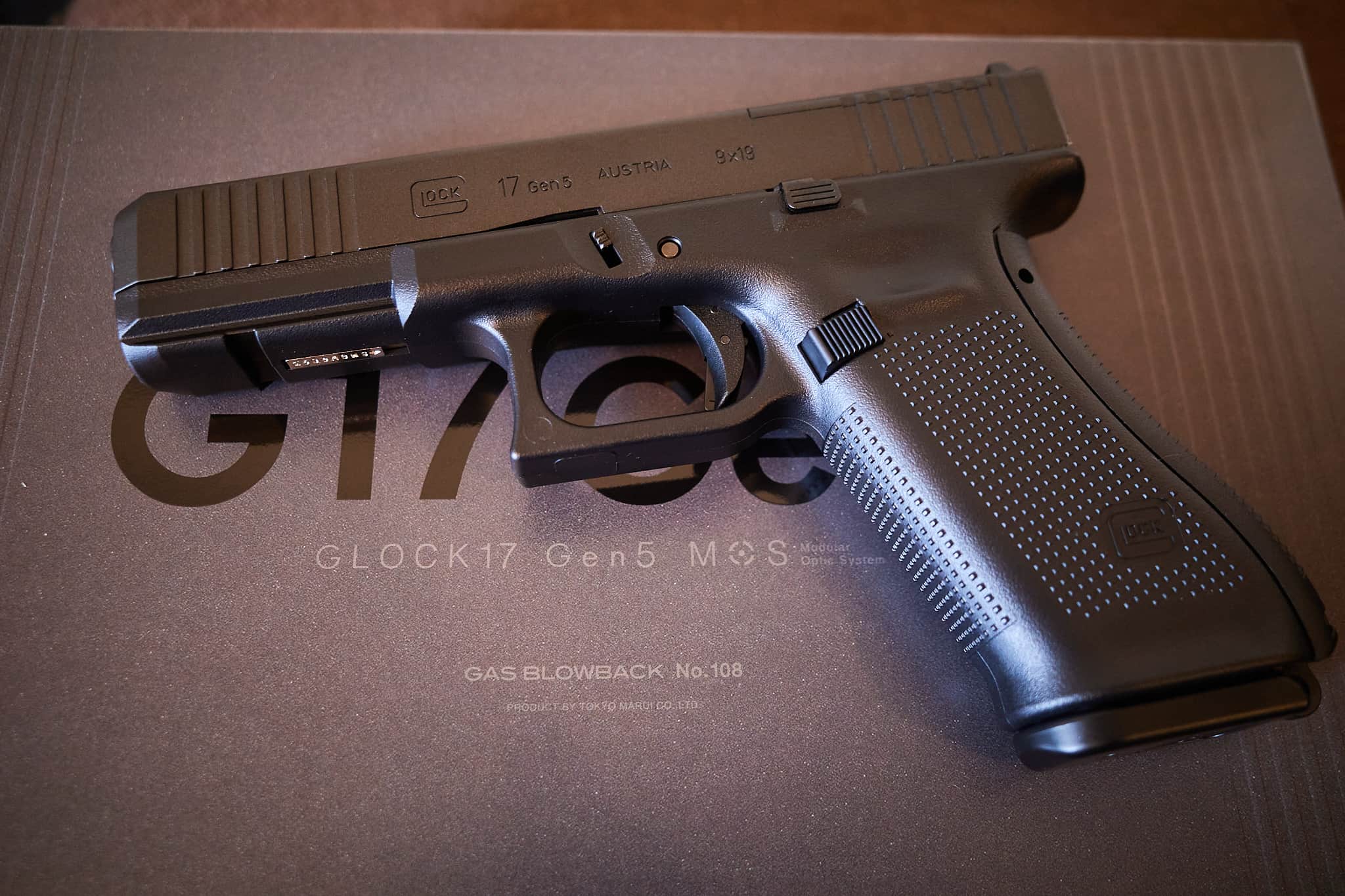 サバゲー入門】東京マルイ G17 Gen5 ガスブロ徹底レビュー！初心者に